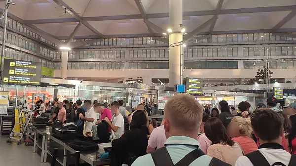 Control de seguridad del Aeropuerto de M&aacute;laga-Costa del Sol