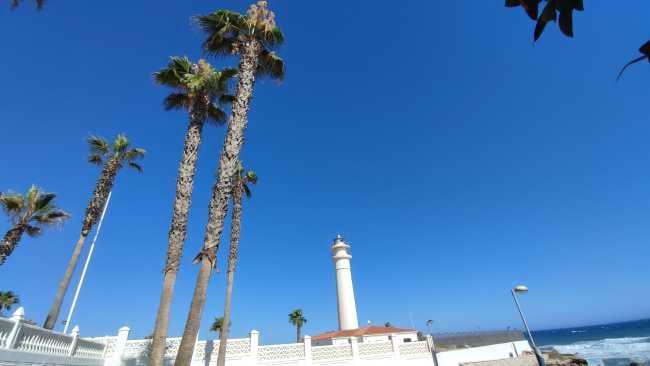 Foto del faro de Torrox &copy; 2025